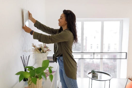 5 Mistakes to Avoid When Hanging and Installing Art in Your Home or Office